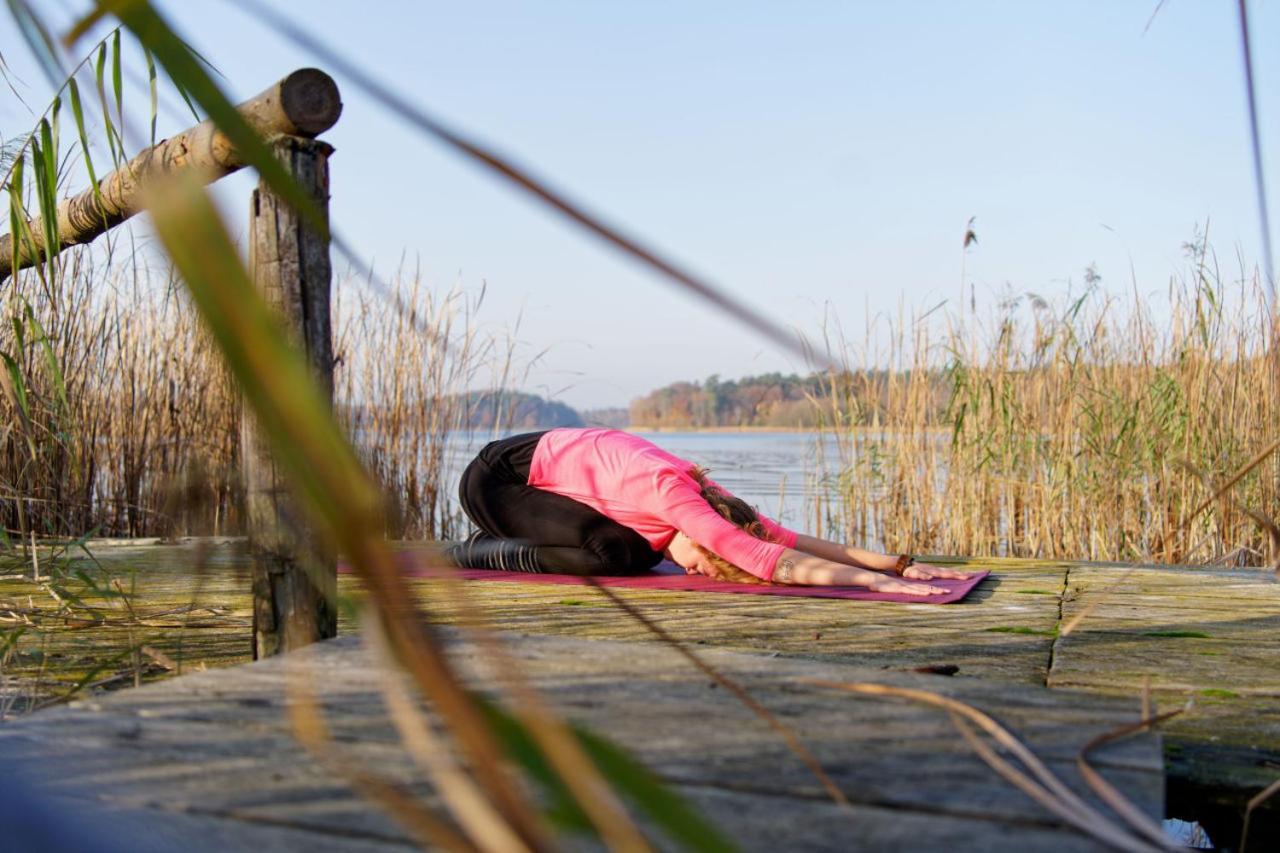 Gut Gross Zecher - Ferienzimmer Seedorf  Bagian luar foto